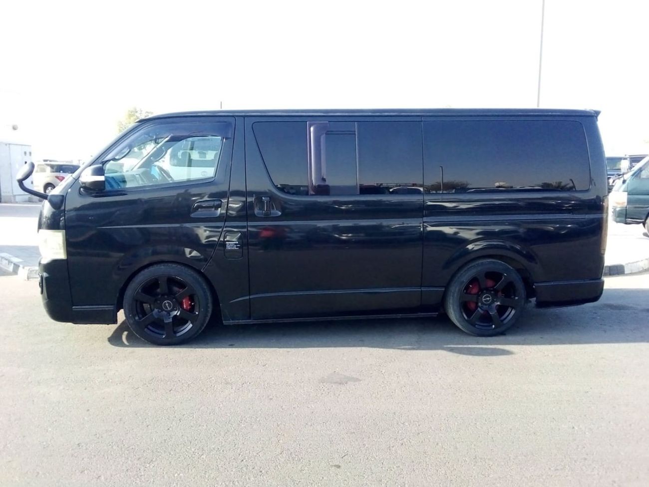 تويوتا هاياس TOYOTA HIACE VAN RIGHT HAND DRIVE (PM1648)