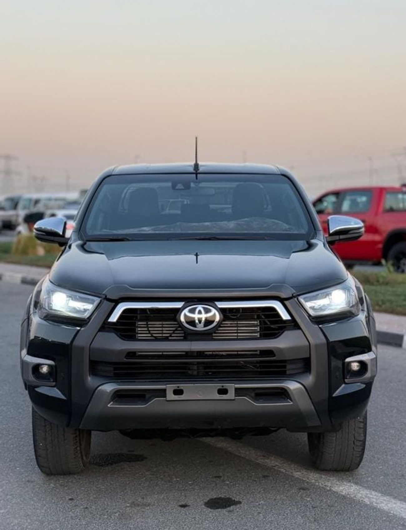 تويوتا هيلوكس ADV 2.8L Toyota Hilux pickup Adventure Diesel 2.8LDouble cabine