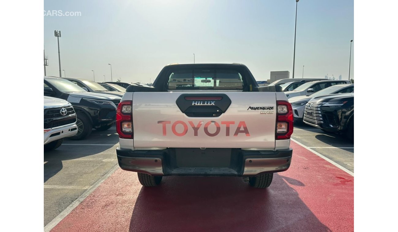 تويوتا هيلوكس TOYOTA HILUX 4.0 AT ADVENTURE WHITE 2023