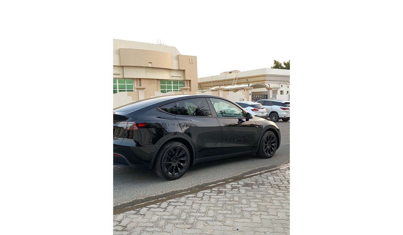 Tesla Model Y Long range