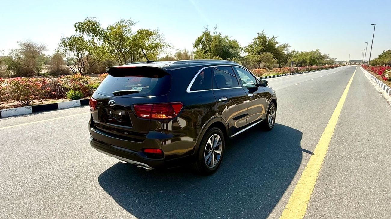 Kia Sorento Std 2.5L AWD