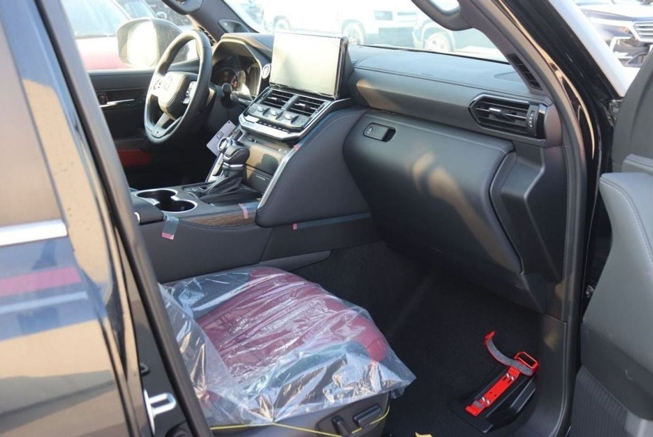 تويوتا لاند كروزر 3.5L GR, SUNROOF, LEATHER SEAT, ELECTRIC SEAT, JBL SOUND SYSTEM, REAR TV, MODEL 2023 FOR EXPORT