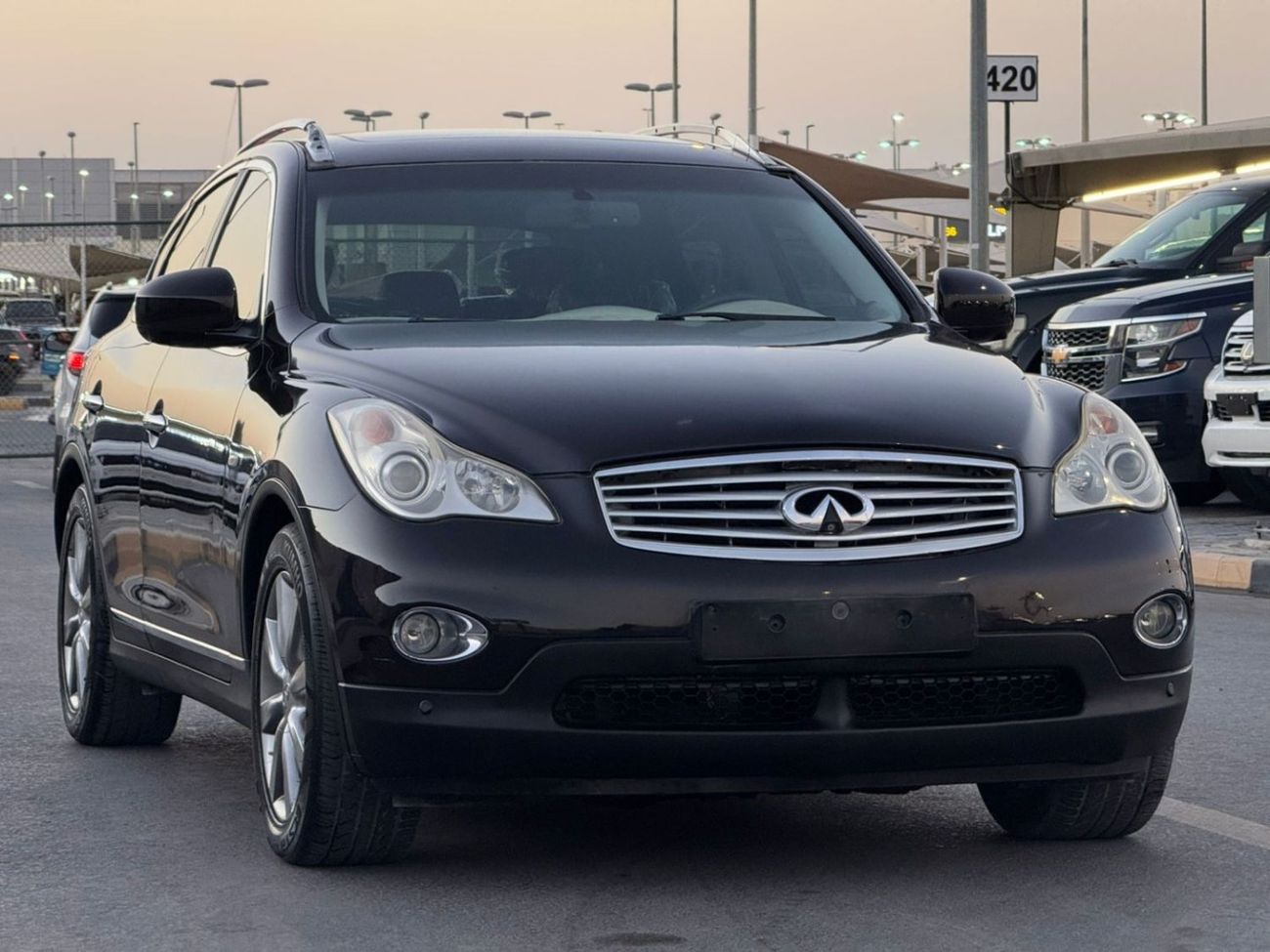 Infiniti EX35 In excellent condition and requires no expense