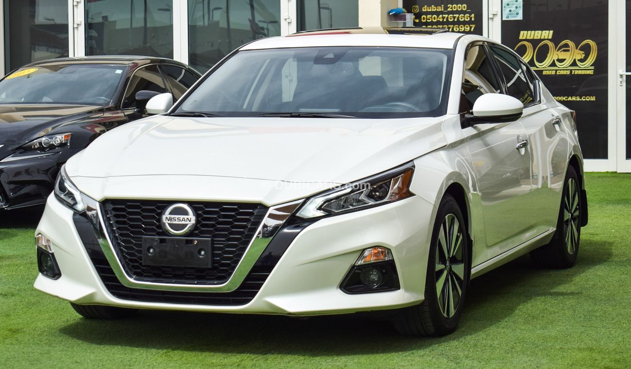 Used Nissan Altima SL 2019 for sale in Dubai - 405511