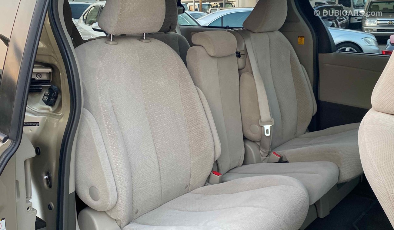 تويوتا سيينا