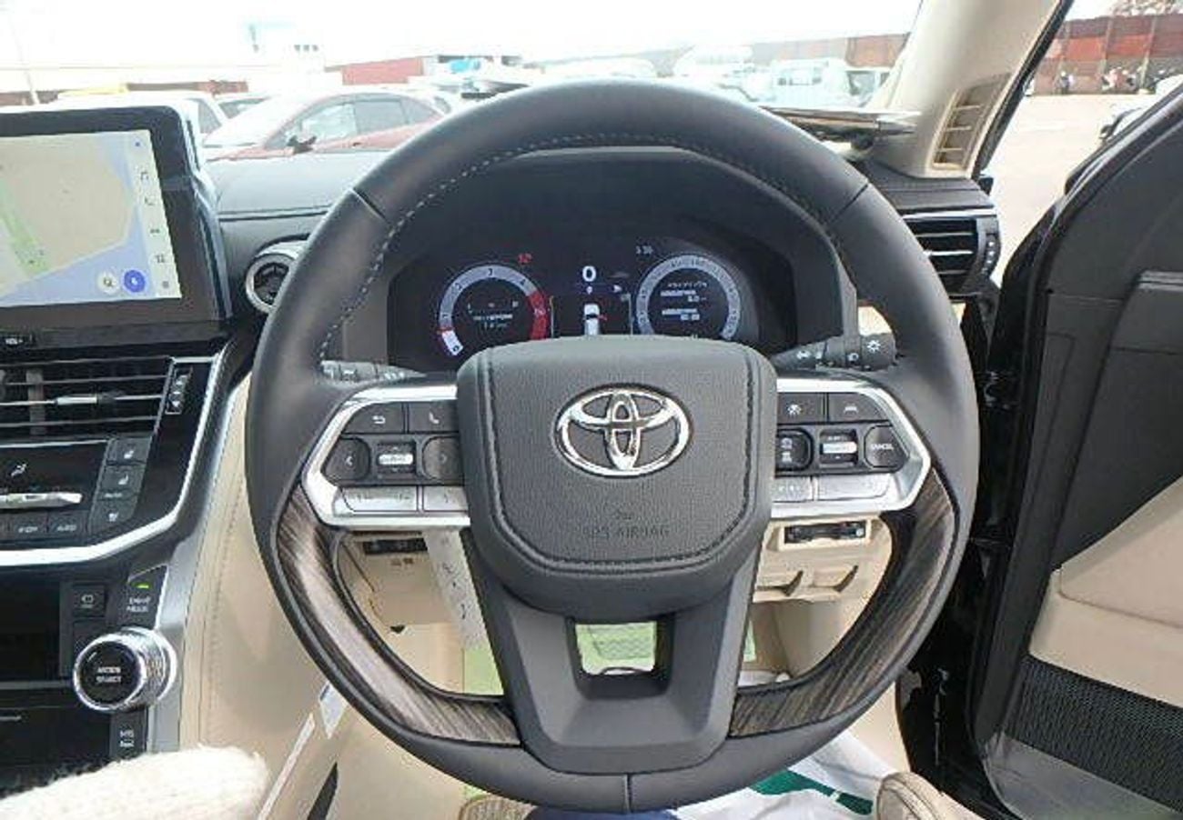 تويوتا لاند كروزر ZX Diesel 5 Seater