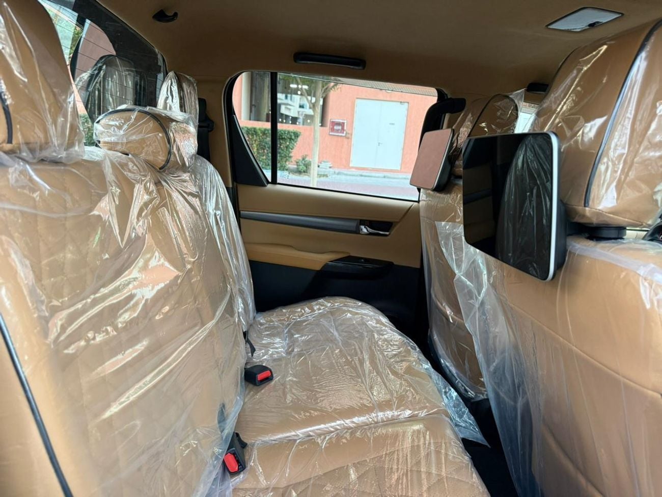 Toyota Hilux  2.8L A/T