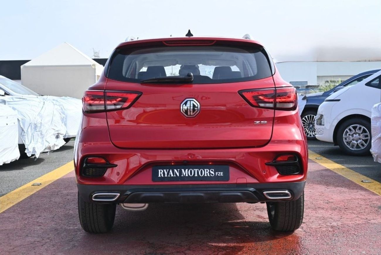 أم جي ZS MG ZS Trophy 1.3L Turbo Petrol, 3 Cylinder, GCC Spec Color Silver, Model 2023