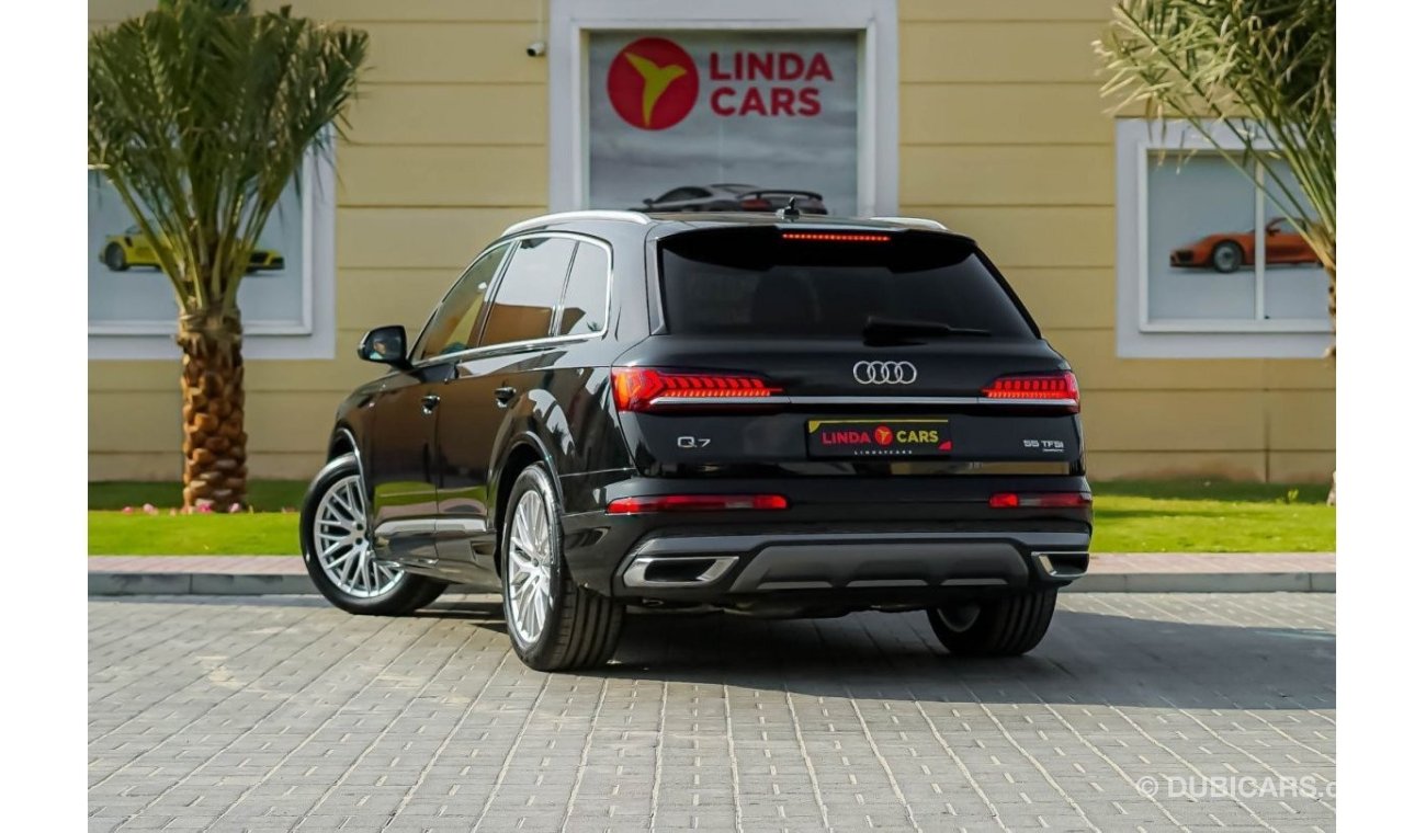 أودي Q7 Audi Q7 55TFSI Quattro S-Line 2023 European Spec (BRAND NEW)