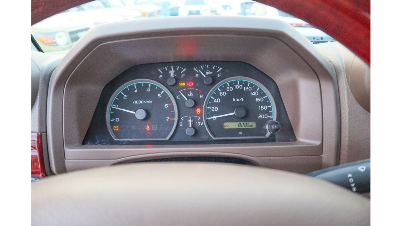 تويوتا لاند كروزر بيك آب مقصورة فردية Std