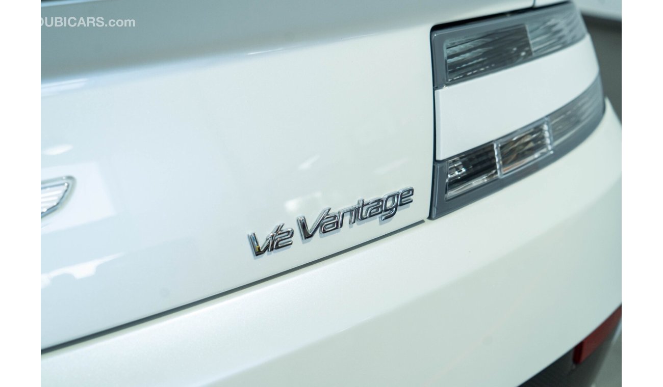 أستون مارتن فانتيج 2010 Aston Martin Vantage  6.0L V12 Manual 510 BHP / Full Aston Martin Service History