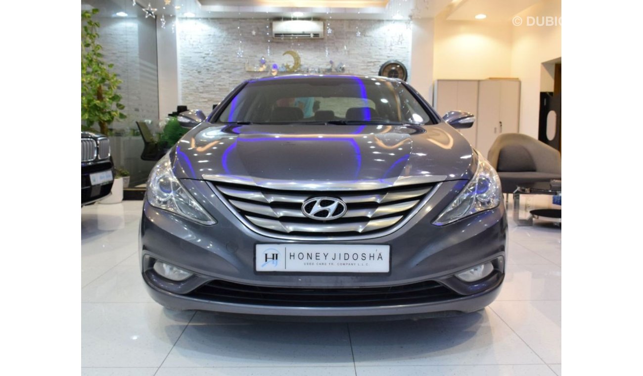 Hyundai Sonata ONLY 95000 KM!! Hyundai Sonata 2013 Model!! in Grey Color! GCC Specs