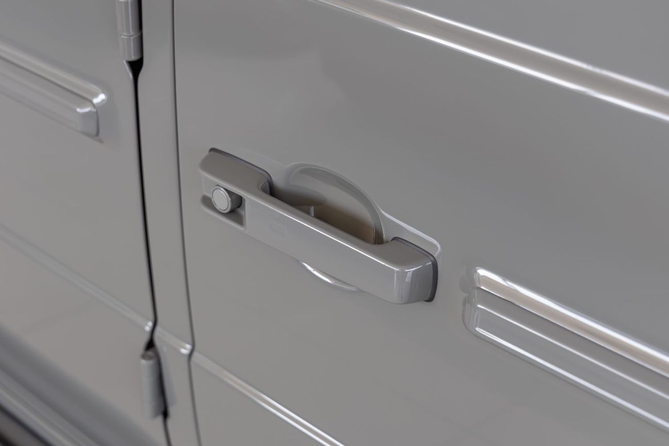 Mercedes-Benz G 63 AMG 4MATIC SUV BRABUS Kit 800 | Carbon Fiber Interior  Seats | Star Light Roof | Prefect Condition 2025