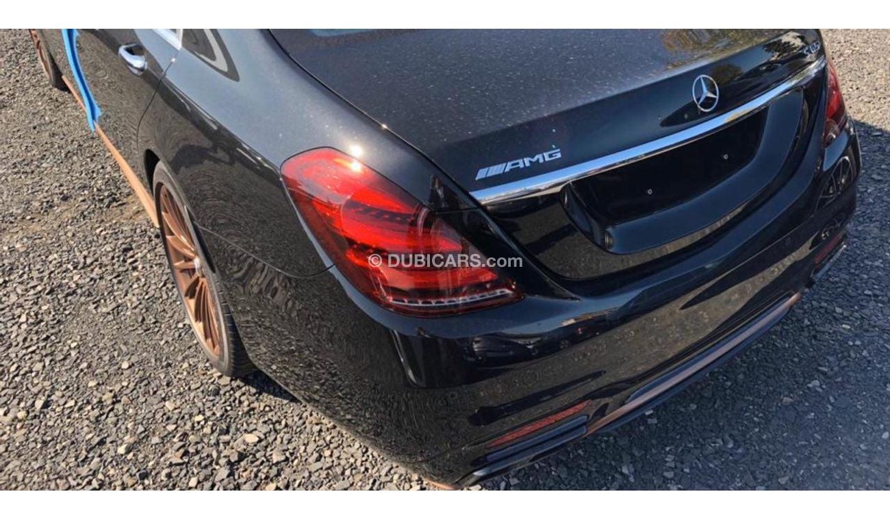 مرسيدس بنز S 65 AMG V12 Final Edition