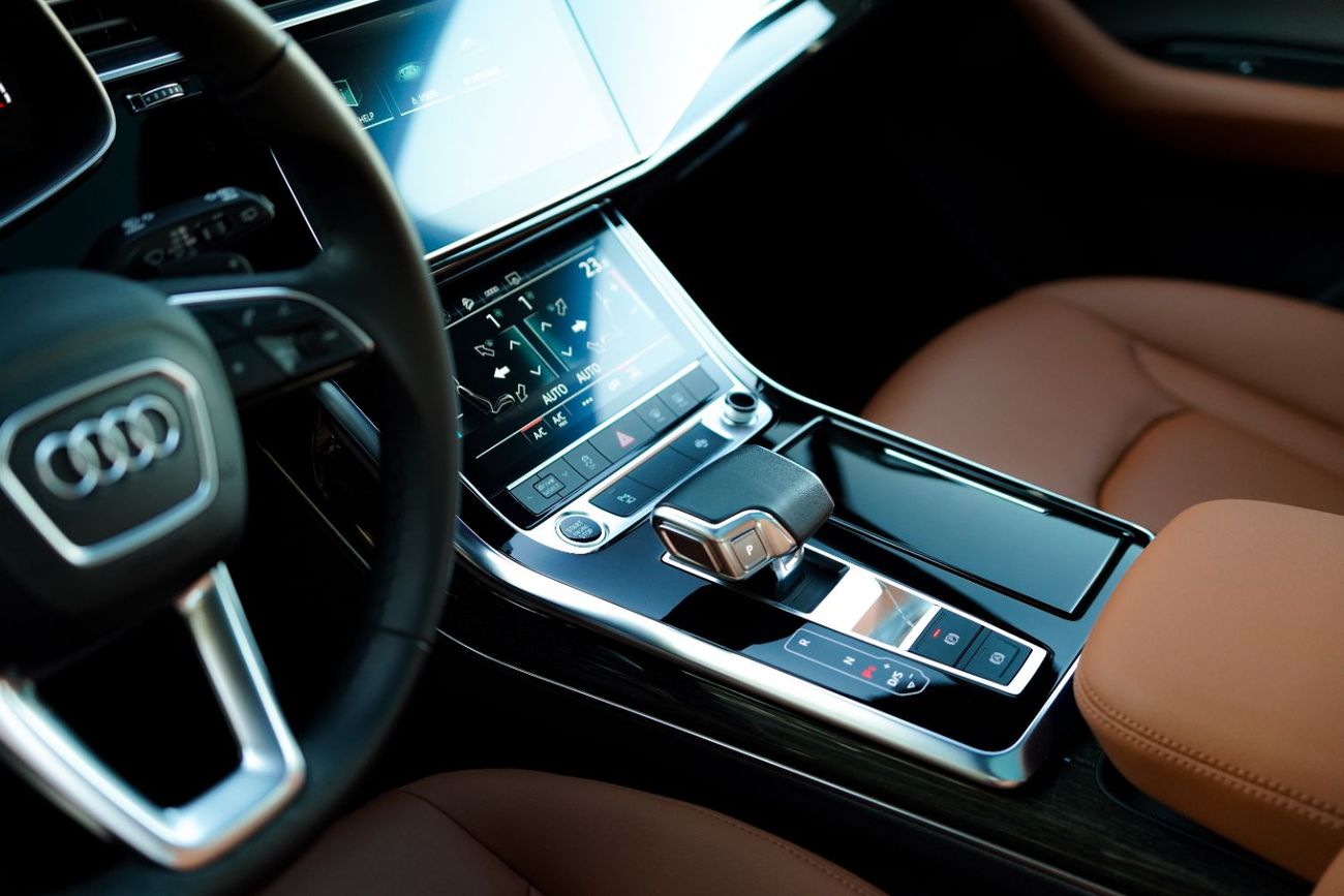 Audi Q7 55 TFSI quattro S-Line 3.0L