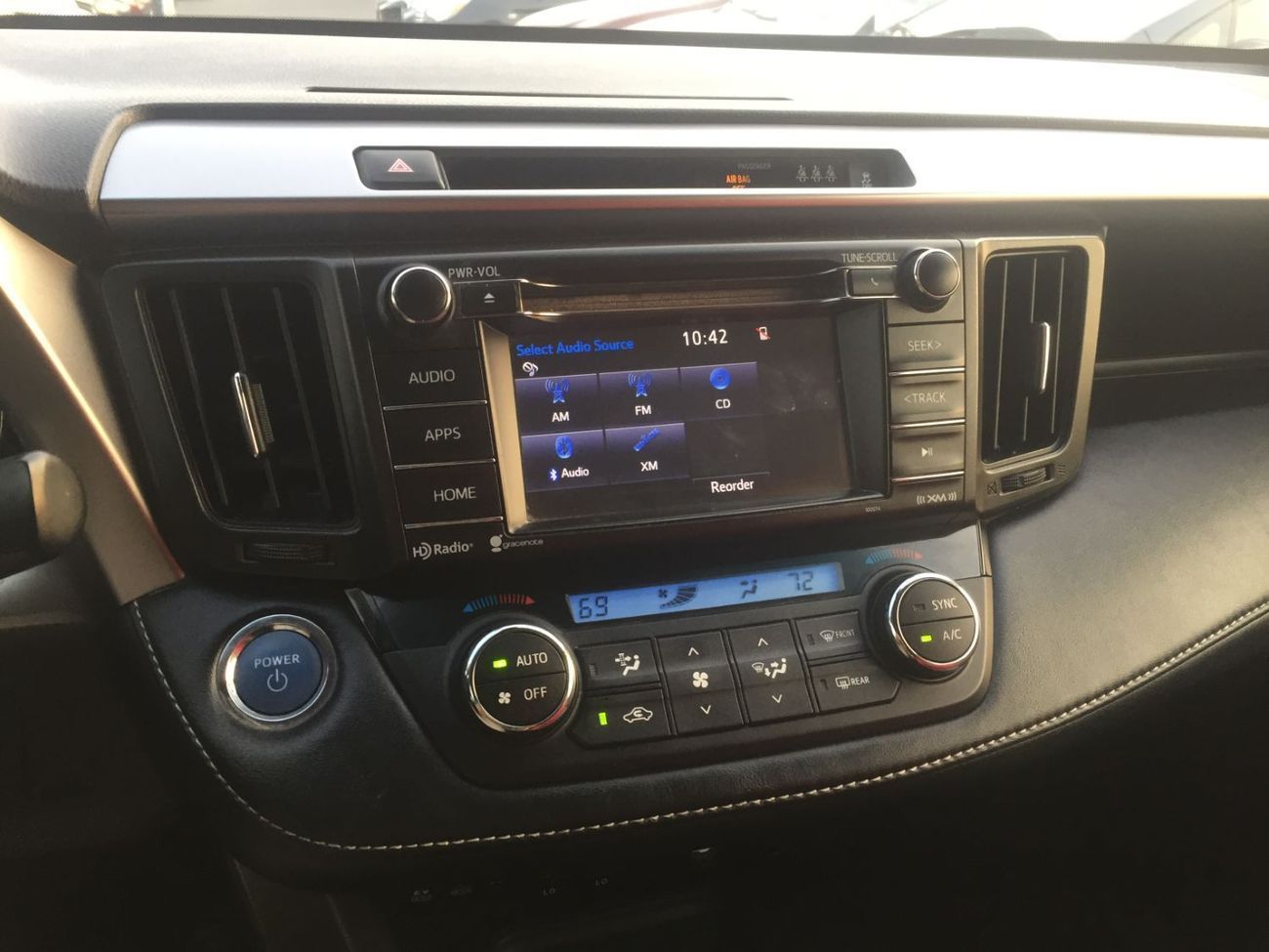 Toyota RAV4 TOYOTA RAV4 HYBRID  4X4 XLE