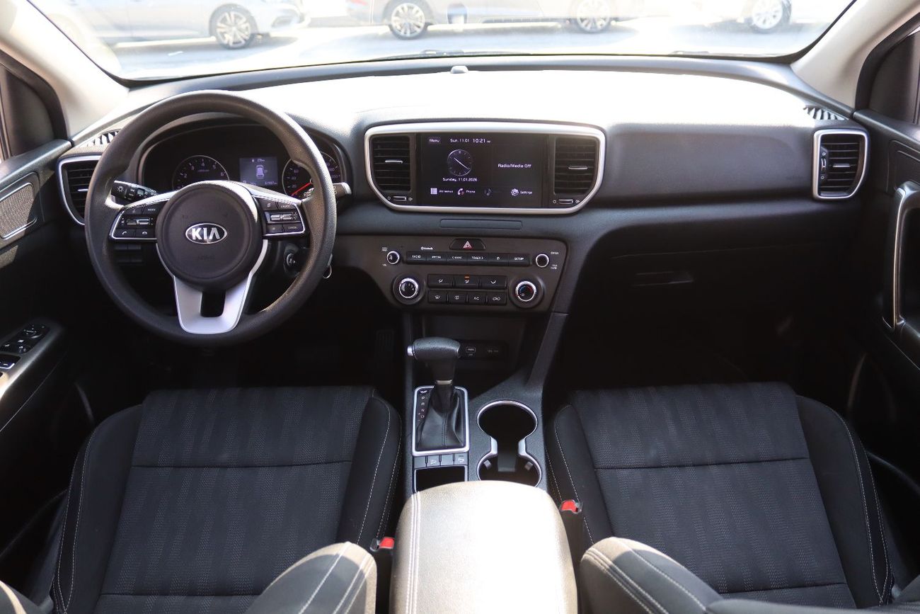 Kia Sportage EX 1.6L (174 HP) Kia Sportage - 2020 - GCC - Accident-Free - 1.6L  - Low Mileage - Excellent Conditi