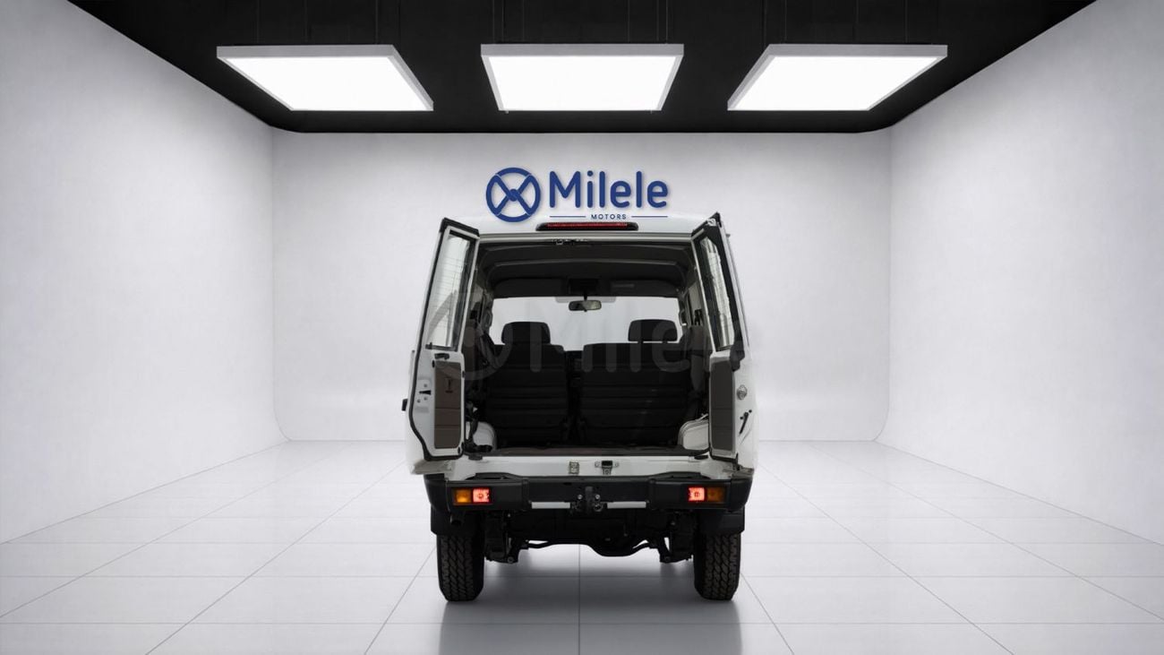 Toyota Land Cruiser Pick Up