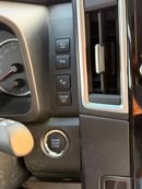 Toyota Granvia PREMIUM