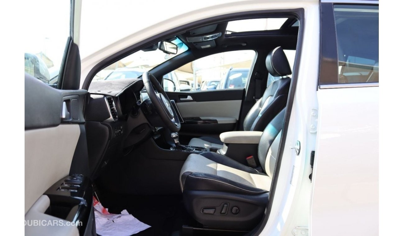 Kia Sportage LX ACCIDENTS FREE - GCC - PERFECT CONDITION INSIDE OUT - FULL OPTION 2400 CC