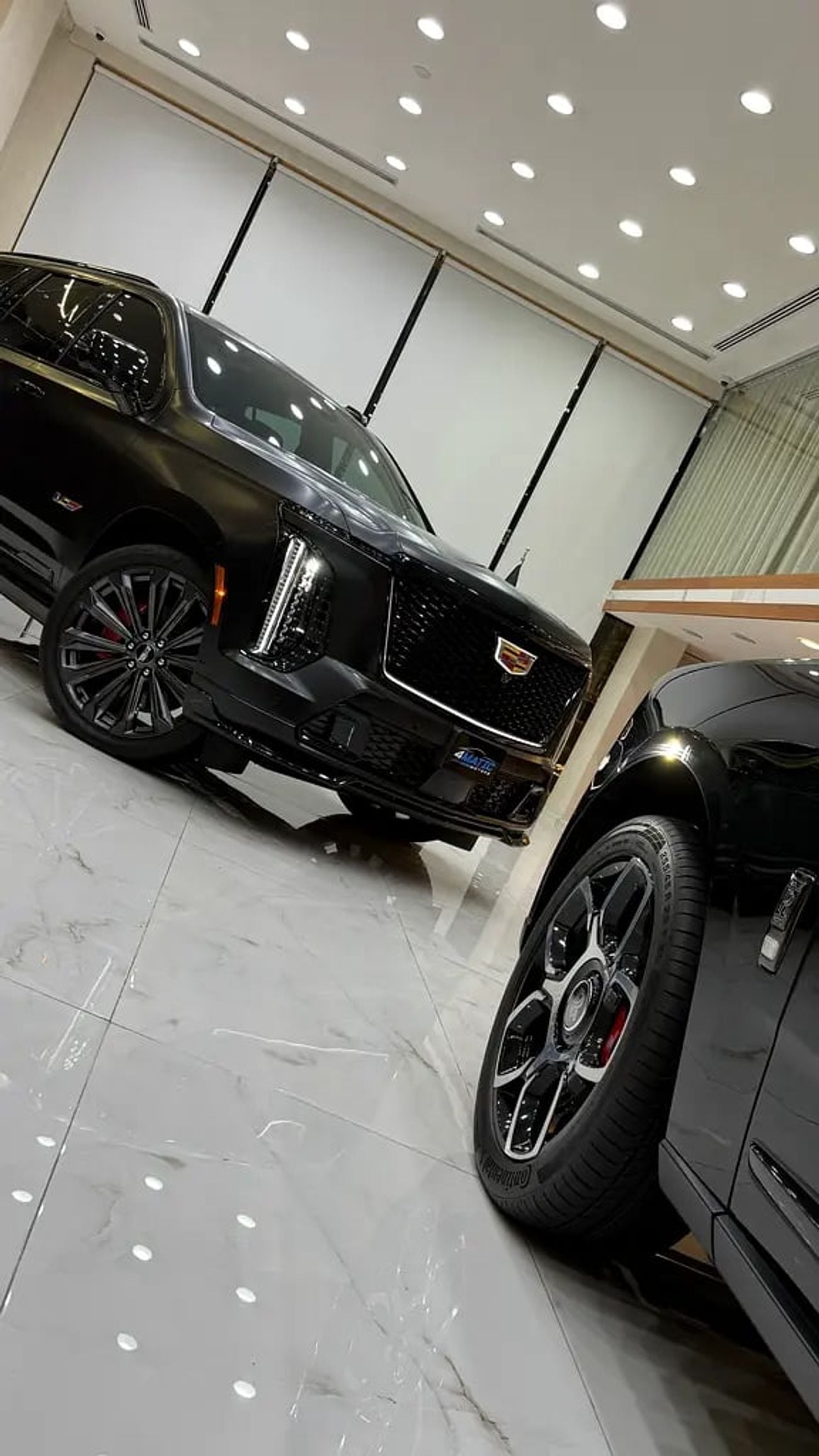 كاديلاك إسكالاد V SERIES