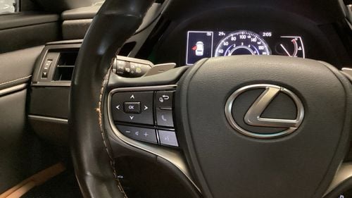 Lexus ES350 Premier 3.5L FWD Premier | Guaranteed Warranty | 0 Down Payment