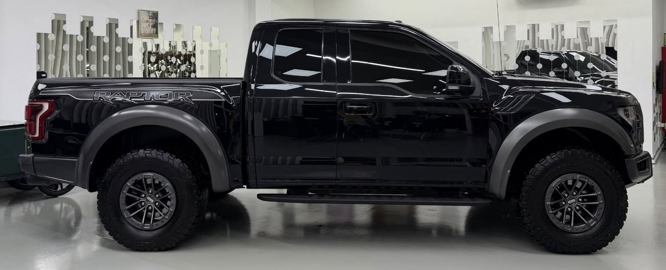 فورد إف-150 رابتور GCC .. FSH .. Warranty .. Original paint .. V6 .. Top Range