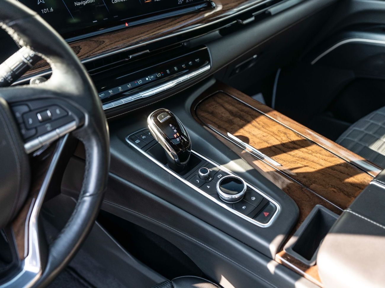 Cadillac Escalade Luxury 6.2L