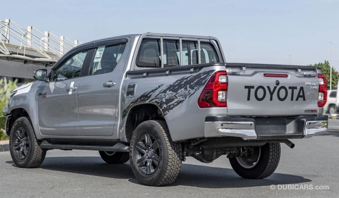 تويوتا هيلوكس TOYOTA HILUX  2.4 diesel Automatic full options