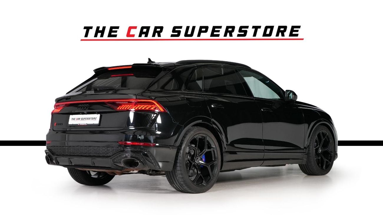 Audi RSQ8 STANDARD TFSI quattro 4.0L Black On Black-Al Nabooda Warranty andService Contract-Special Order-Carbon Cerami