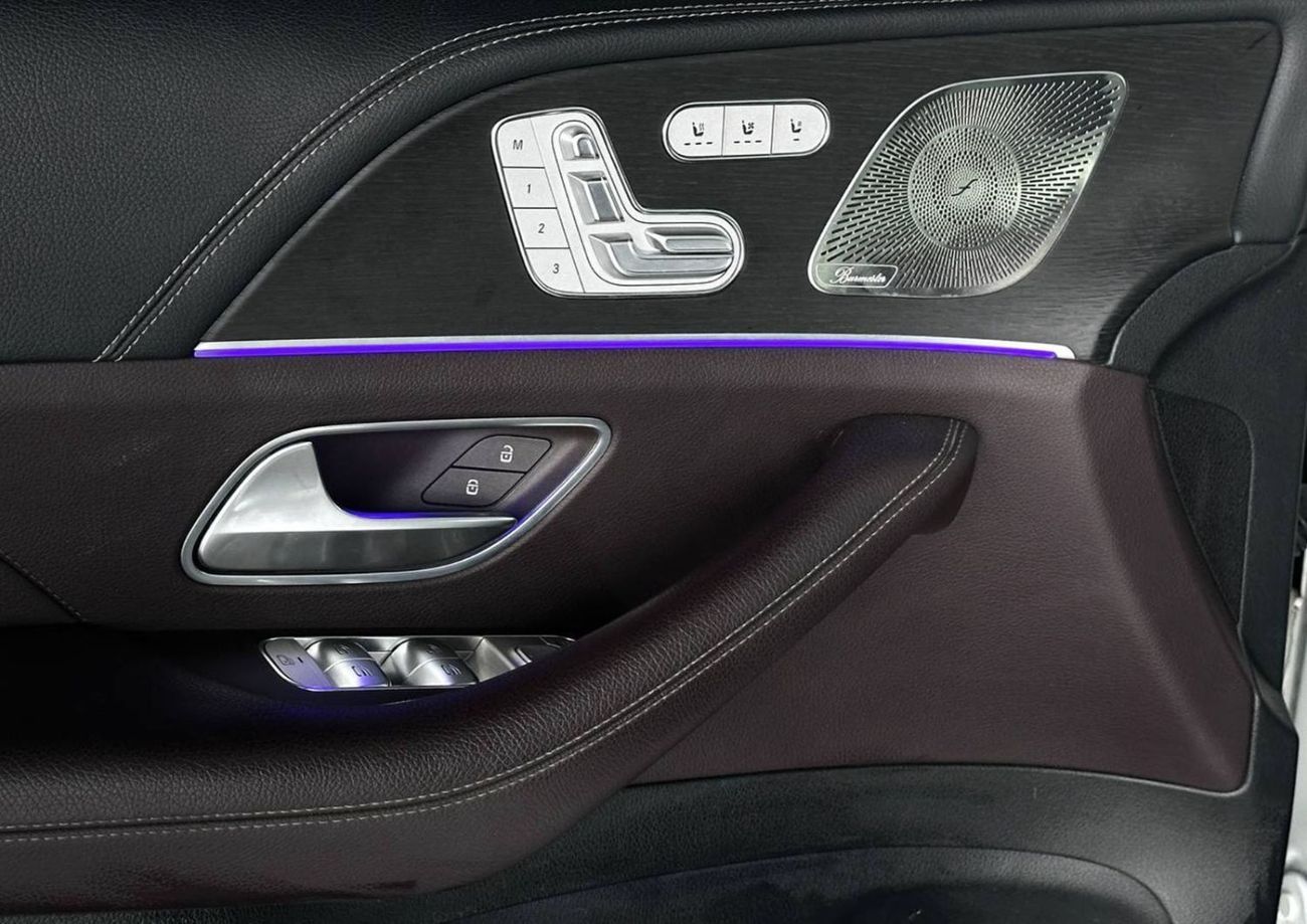 مرسيدس بنز GLS 580 Premium 4.0L (481 HP)