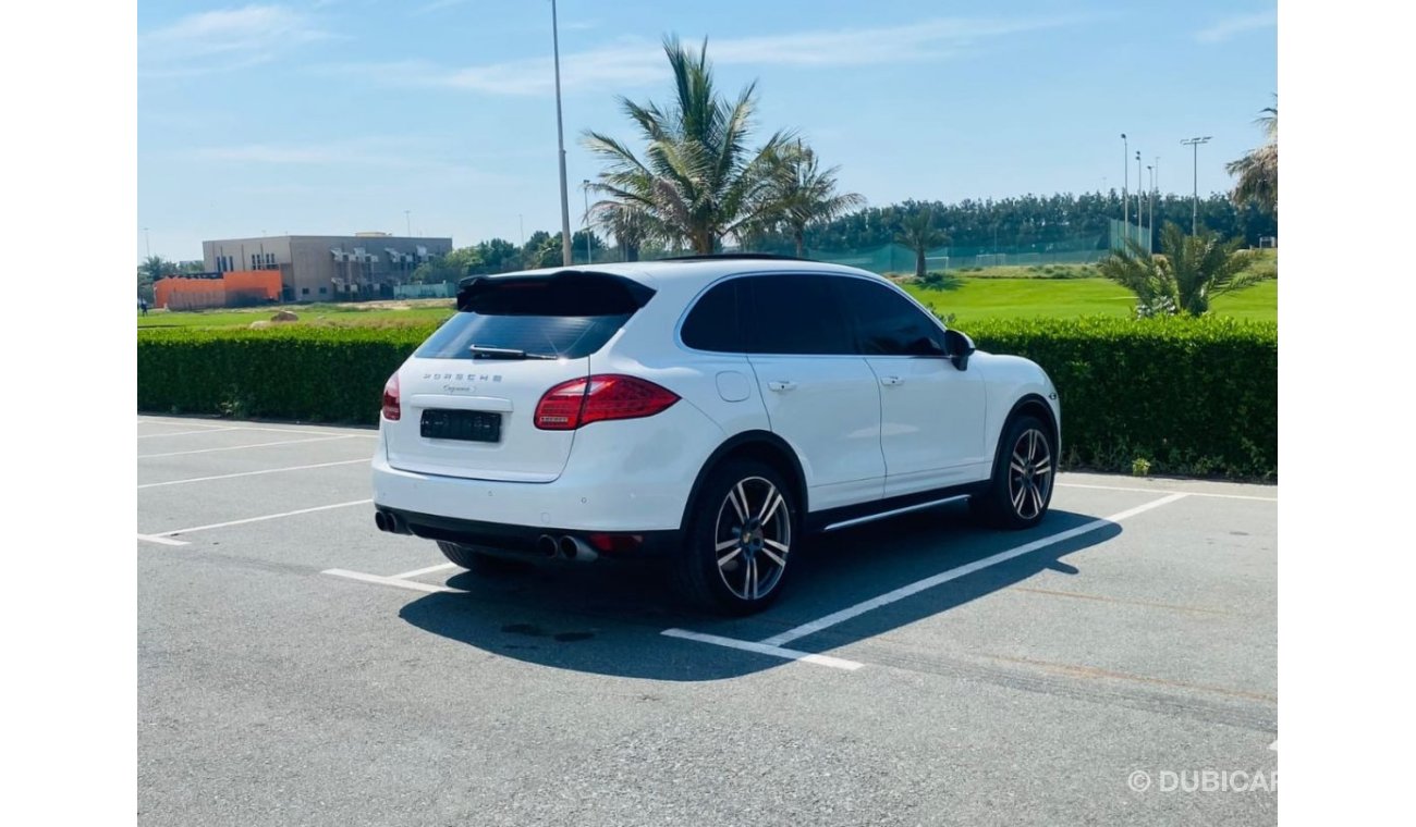 Porsche Cayenne Std