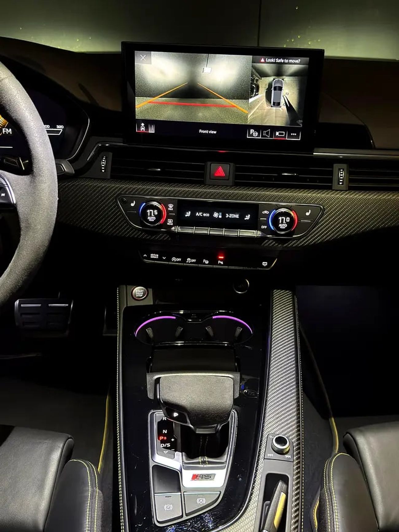 Audi RS5 Zero dent zero accident,clean title,with 1 year monarch extended warranty