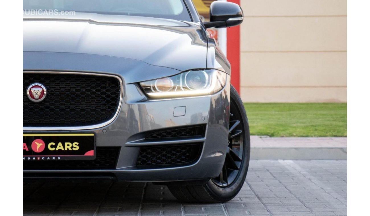 Jaguar XE