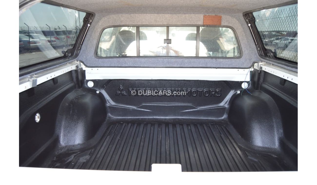 Mitsubishi L200 Full option clean car accident free