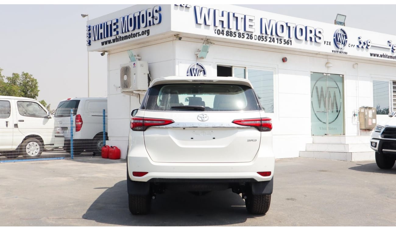 Toyota Fortuner SR5