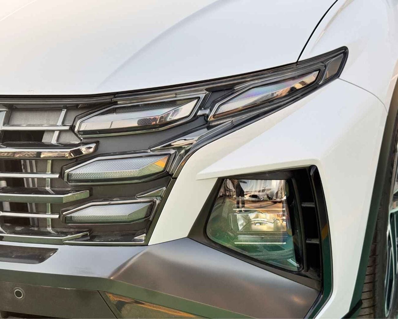 هيونداي توسون HYUNDAI TUCSON 1.6T - 2027 MODEL - GCC SPECS - WHITE COLOR