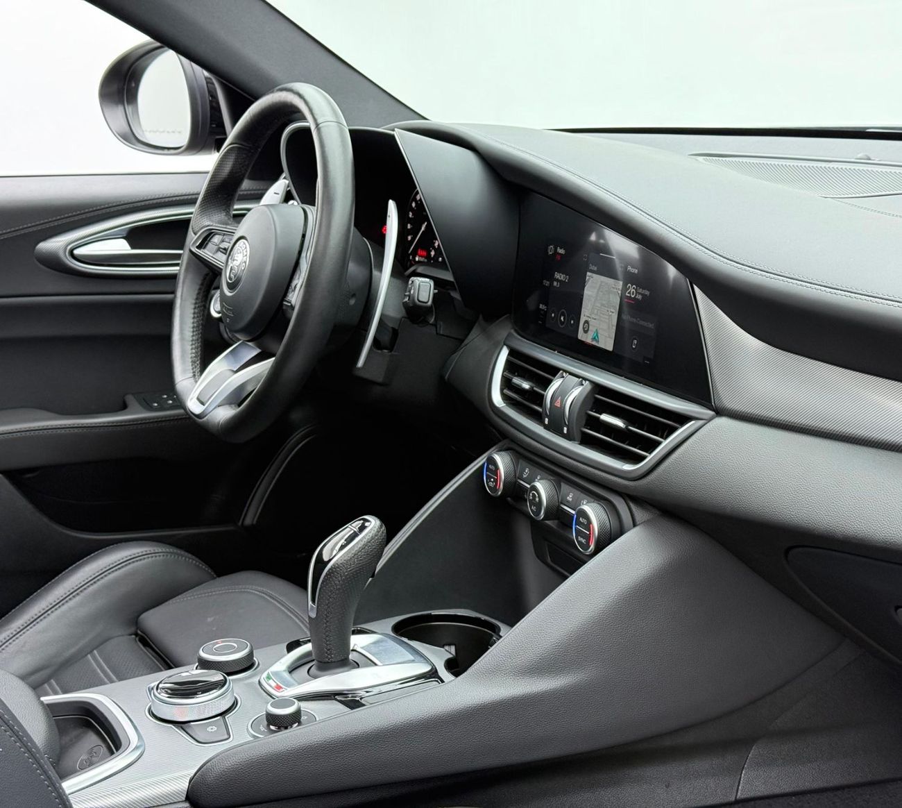 ألفا روميو جوليا 2024 Alfa Romeo Giulia Veloce Q2 MCA, 2028 Agency Warranty+Service Contract, Agency FSH, GCC