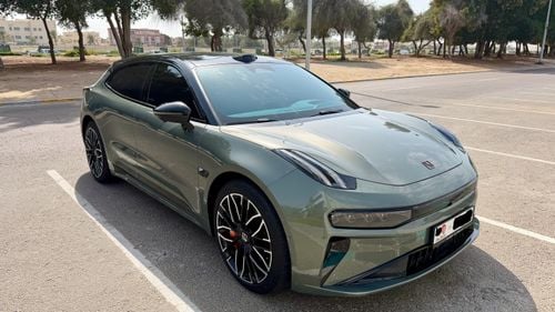 Zeekr 001 Dual Motor Green Color