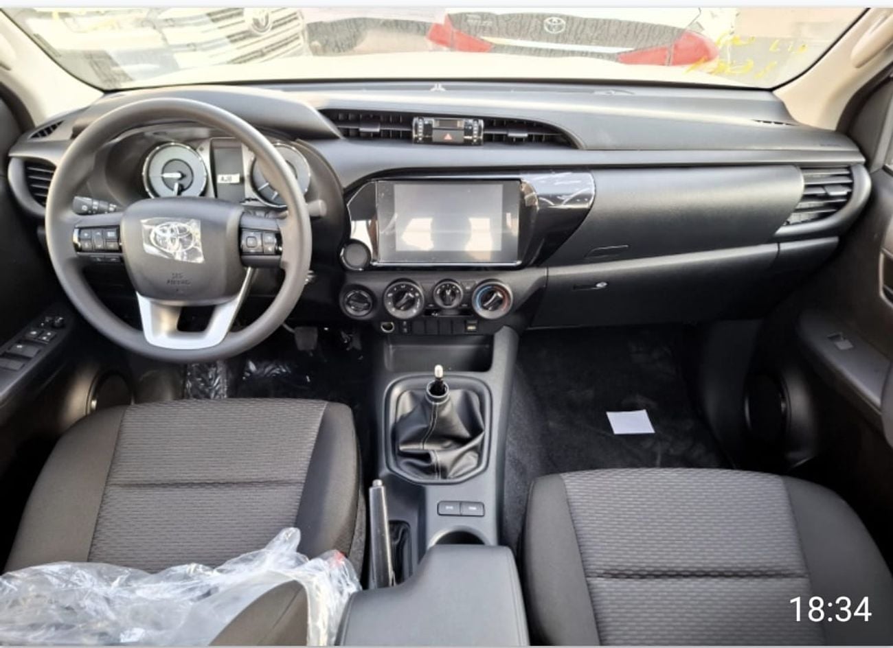 Toyota Hilux SGLX Toyota Hilux pickup double cabin manual gear diesel 2.8L wide body  mid option