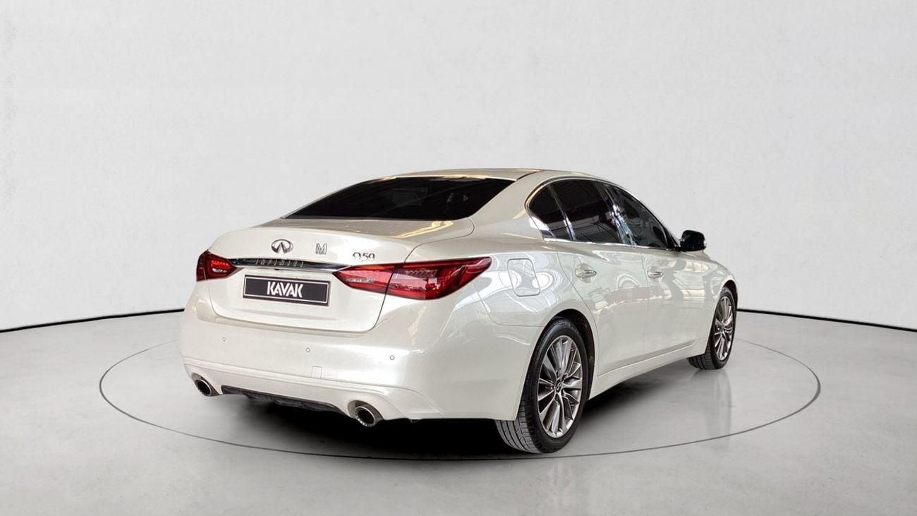 Infiniti Q50 3.0 LUXE SENSORY WOOD VISIB TRIM AUTO | Guaranteed Warranty | 0 Down Payment