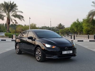 Nissan Versa STANDARD