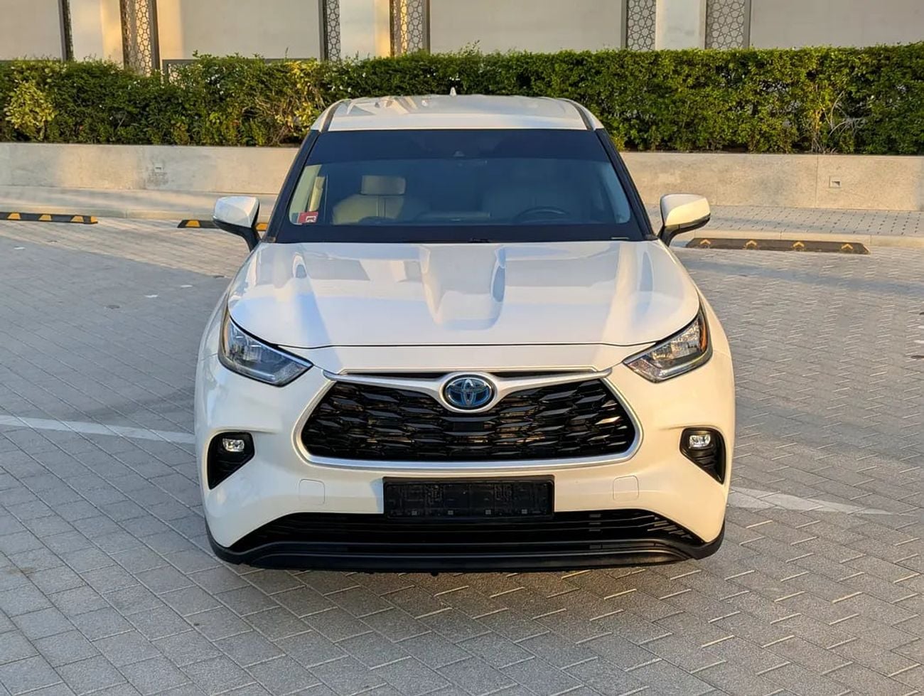Toyota Highlander Hybrid Limited | GCC Specs | Full Option | Premium Family SUV