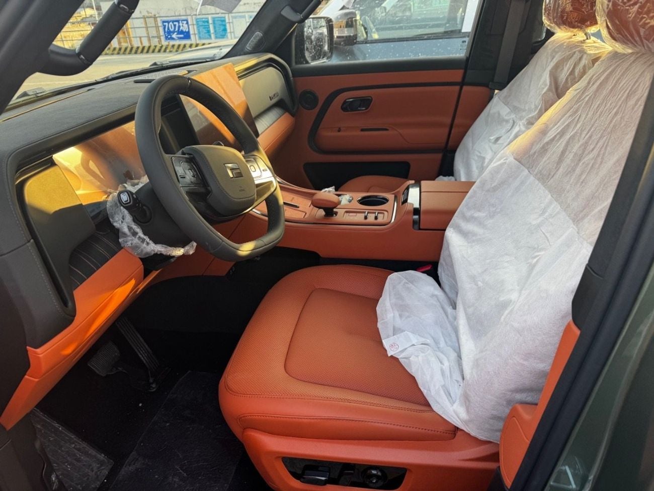 ROX Adamas Admas 7seater black-orange