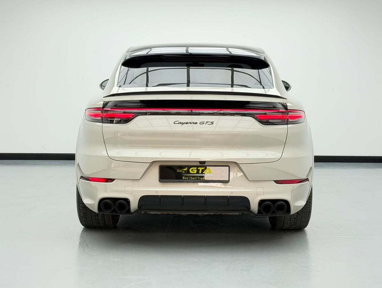 بورش كايان GTS
