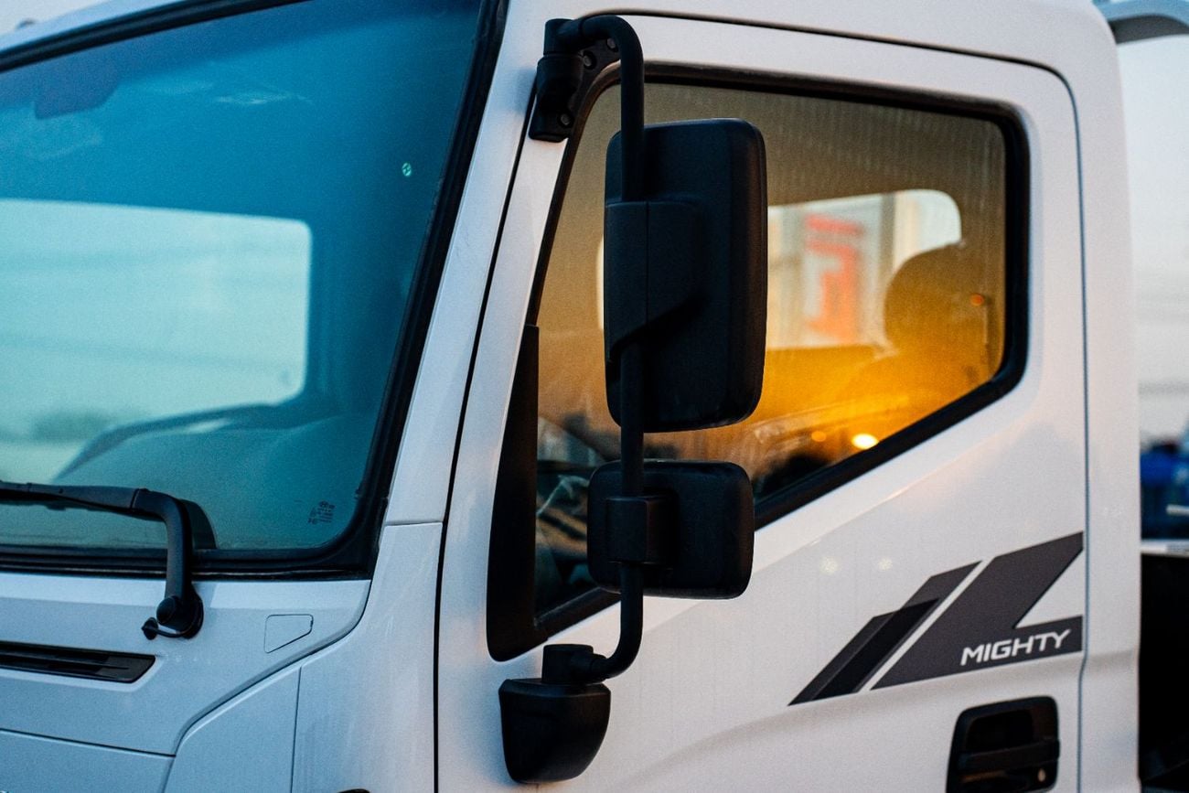 هيونداي HD 72 HYUNDAI MIGHTY EX8 CARGO TRUCK 2025 EX8 4x2  Manufacture
