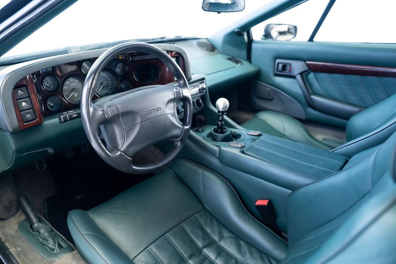 Lotus Esprit Lotus Esprit V8