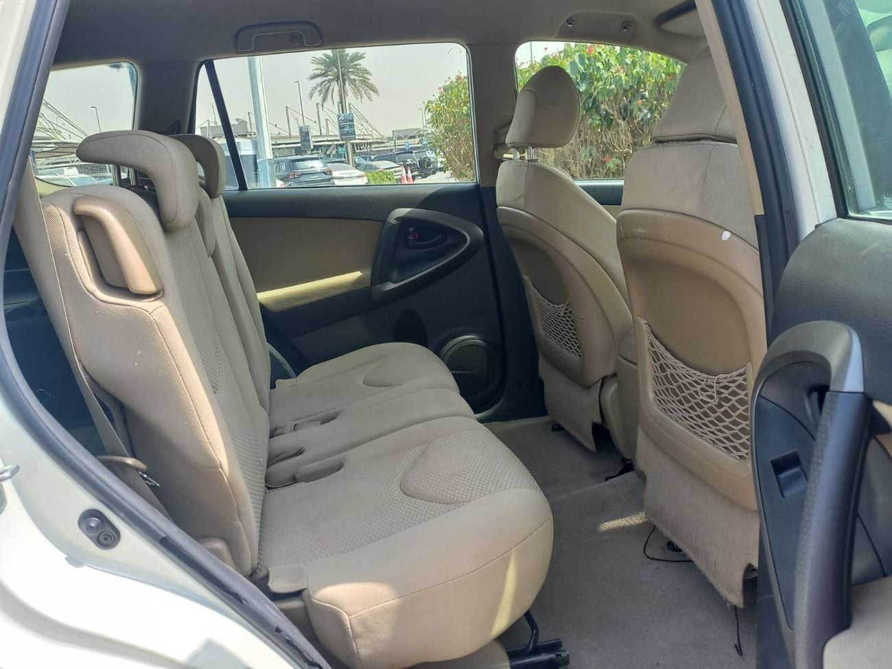 Toyota RAV4 GXR 2.5L