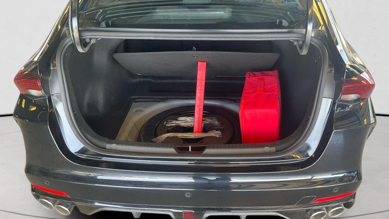 جي إي سي امباو 1.5T GL DCT | شامل الضمان | 0 ﺪﻔﻋﺓ ﺃﻮﻟﻯ