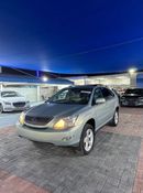 لكزس RX 330 2005 لكزس RX 330 مع الحد الأدنى من الأضرار، السيارة في حالة جيدة.